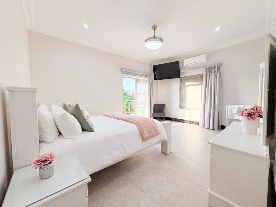 5 Bedroom Property for Sale in Marina Martinique Eastern Cape